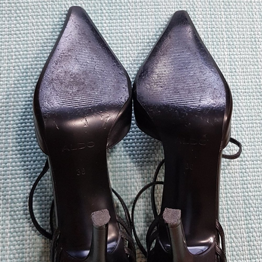 Almost New! Aldo heels - Picture 4 of 7